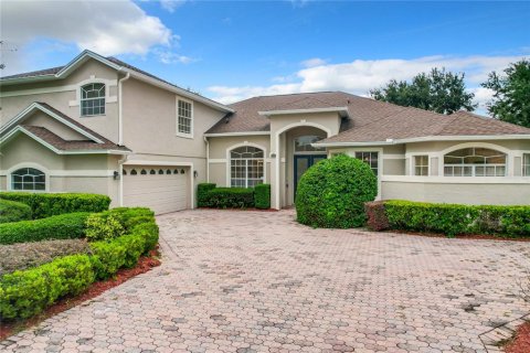 House in Winter Garden, Florida 5 bedrooms, 340.3 sq.m. № 1374778 - photo 2