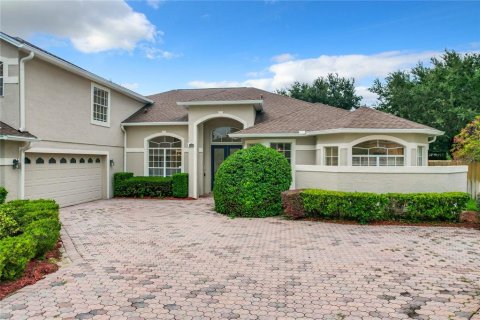 House in Winter Garden, Florida 5 bedrooms, 340.3 sq.m. № 1374778 - photo 3