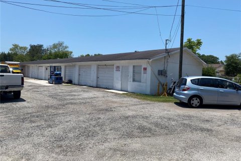 Commercial property in Hudson, Florida 789.67 sq.m. № 312754 - photo 22