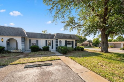 Condo in New Port Richey, Florida, 2 bedrooms  № 1169770 - photo 23