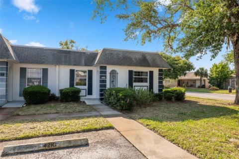 Copropriété à vendre à New Port Richey, Floride: 2 chambres, 82.5 m2 № 1169770 - photo 2