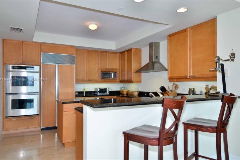 Condo in Aventura, Florida, 3 bedrooms  № 1332436 - photo 7