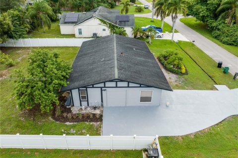 Villa ou maison à vendre à Port St. Lucie, Floride: 3 chambres, 140.65 m2 № 1332344 - photo 24