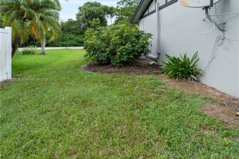 Casa en venta en Port St. Lucie, Florida, 3 dormitorios, 140.65 m2 № 1332344 - foto 8