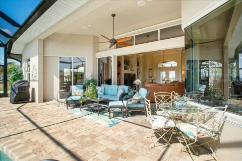 Villa ou maison à vendre à Punta Gorda, Floride: 3 chambres, 239.87 m2 № 1251174 - photo 2