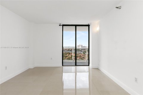 Condominio en venta en Aventura, Florida, 2 dormitorios, 95.97 m2 № 1384061 - foto 20