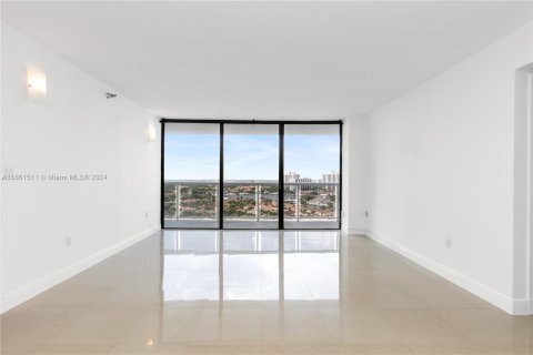 Condominio en venta en Aventura, Florida, 2 dormitorios, 95.97 m2 № 1384061 - foto 7