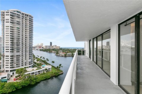 Copropriété à vendre à Aventura, Floride: 2 chambres, 95.97 m2 № 1384061 - photo 30