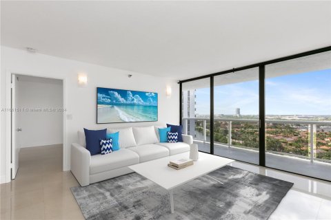 Condo in Aventura, Florida, 2 bedrooms  № 1384061 - photo 2