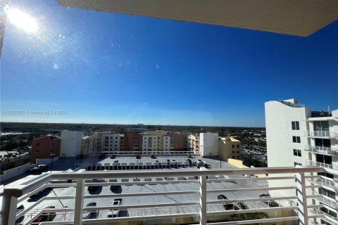 Copropriété à vendre à Aventura, Floride: 2 chambres, 99.03 m2 № 1384294 - photo 5