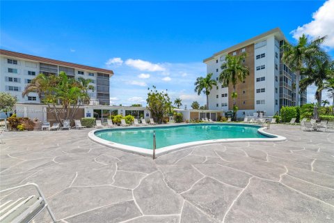 Copropriété à vendre à Oakland Park, Floride: 1 chambre, 55.74 m2 № 1232456 - photo 26