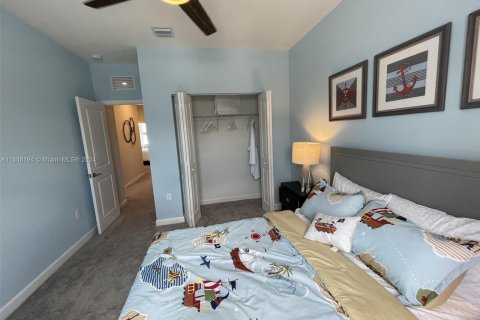 Touwnhouse à vendre à Miami, Floride: 3 chambres, 157.66 m2 № 1330658 - photo 18