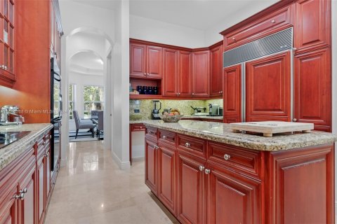 Casa en venta en Hollywood, Florida, 6 dormitorios, 459.49 m2 № 1330703 - foto 25