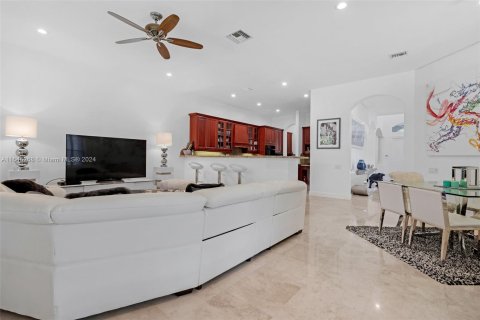 Casa en venta en Hollywood, Florida, 6 dormitorios, 459.49 m2 № 1330703 - foto 14