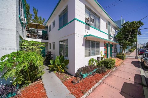 Immobilier commercial à vendre à Miami Beach, Floride № 911847 - photo 24