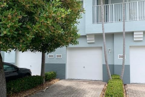 Townhouse in Riviera Beach, Florida 2 bedrooms, 111.39 sq.m. № 1186540 - photo 26