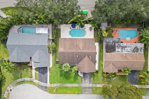 Villa ou maison à vendre à Cooper City, Floride: 3 chambres, 160.81 m2 № 956706 - photo 19
