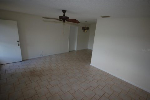 Immobilier commercial à vendre à Longwood, Floride: 4 chambres, 178.74 m2 № 1250764 - photo 24