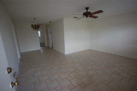 Immobilier commercial à vendre à Longwood, Floride: 4 chambres, 178.74 m2 № 1250764 - photo 22