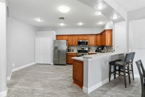 Casa en venta en Wesley Chapel, Florida, 3 dormitorios, 190.82 m2 № 1250725 - foto 12