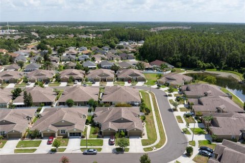 Villa ou maison à vendre à Wesley Chapel, Floride: 3 chambres, 190.82 m2 № 1250725 - photo 28