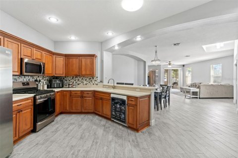 Casa en venta en Wesley Chapel, Florida, 3 dormitorios, 190.82 m2 № 1250725 - foto 13