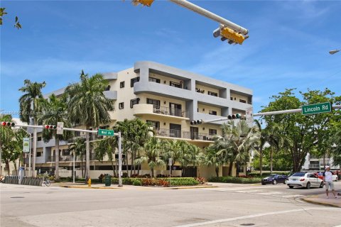 Copropriété à louer à Miami Beach, Floride: 1 chambre, 68.75 m2 № 1356741 - photo 22