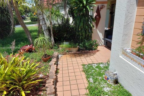 Casa en venta en Miramar, Florida, 3 dormitorios, 168.52 m2 № 1356775 - foto 13