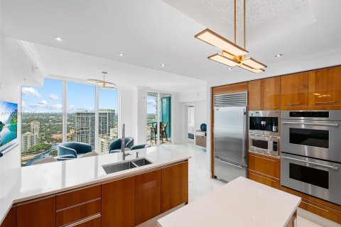 Copropriété à vendre à Fort Lauderdale, Floride: 3 chambres, 296.27 m2 № 1372727 - photo 14