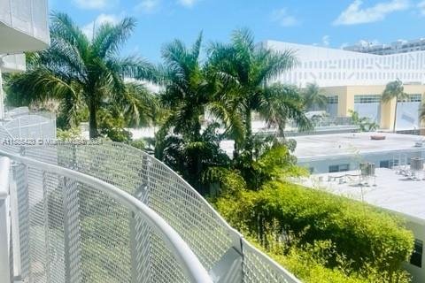 Condominio en venta en Miami Beach, Florida, 1 dormitorio, 71.16 m2 № 1171783 - foto 15