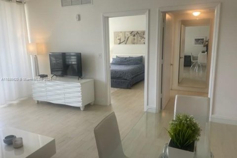 Copropriété à vendre à Miami Beach, Floride: 1 chambre, 71.16 m2 № 1171783 - photo 5