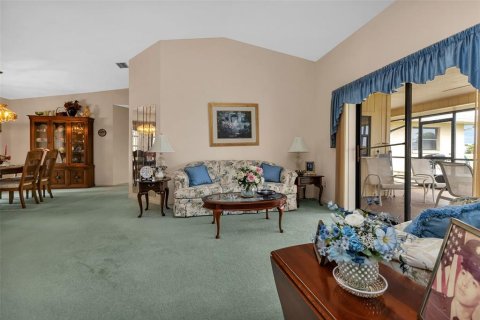 Villa ou maison à vendre à Punta Gorda, Floride: 3 chambres, 183.48 m2 № 943557 - photo 6