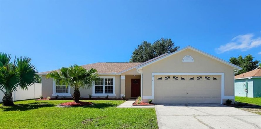 Villa ou maison à Kissimmee, Floride 3 chambres, 119.19 m2 № 1338848