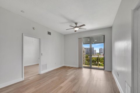 Condo in West Palm Beach, Florida, 2 bedrooms  № 1208762 - photo 23