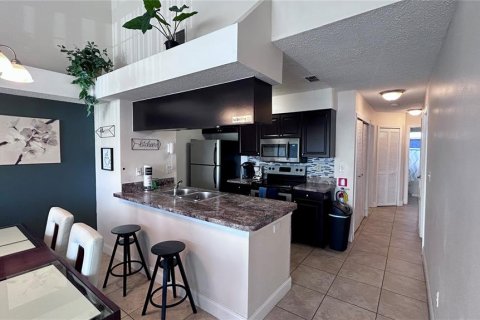 Condo in Kissimmee, Florida, 3 bedrooms  № 1342328 - photo 3