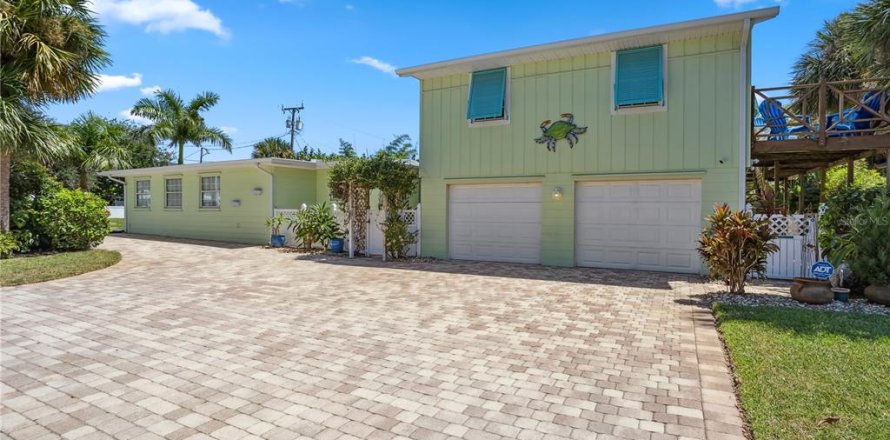 Casa en Port Orange, Florida 3 dormitorios, 248.05 m2 № 1346756