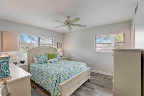 Condo in Jupiter, Florida, 2 bedrooms  № 945599 - photo 13