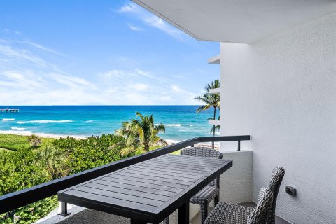 Condo in Palm Beach, Florida, 2 bedrooms  № 927697 - photo 23