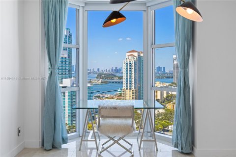 Copropriété à vendre à Miami Beach, Floride: 3 chambres, 217.39 m2 № 1171745 - photo 25