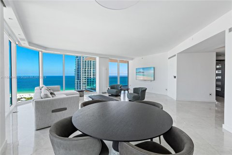 Condominio en venta en Miami Beach, Florida, 3 dormitorios, 217.39 m2 № 1171745 - foto 6