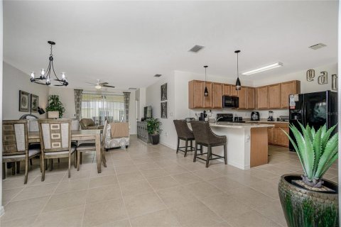 Villa ou maison à vendre à Punta Gorda, Floride: 2 chambres, 140.28 m2 № 1327195 - photo 2