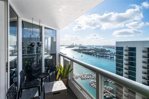 Condo in Miami, Florida, 3 bedrooms  № 1078293 - photo 15