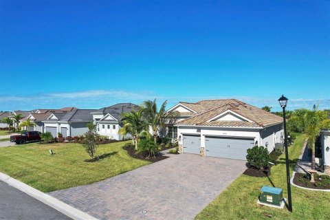 Villa ou maison à vendre à Port Charlotte, Floride: 3 chambres, 219.25 m2 № 1124980 - photo 3