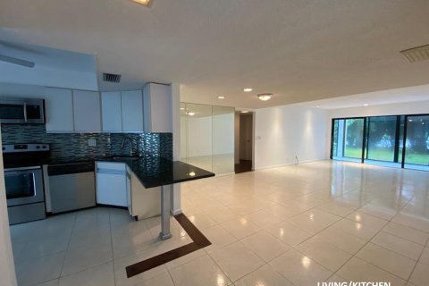 Copropriété à vendre à West Palm Beach, Floride: 3 chambres, 143.63 m2 № 987153 - photo 23