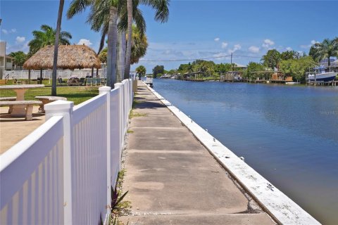 Copropriété à vendre à Merrit Island, Floride: 2 chambres, 84.73 m2 № 1299138 - photo 28