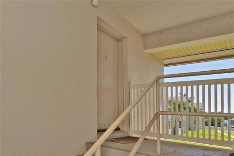 Copropriété à vendre à Merrit Island, Floride: 2 chambres, 84.73 m2 № 1299138 - photo 2