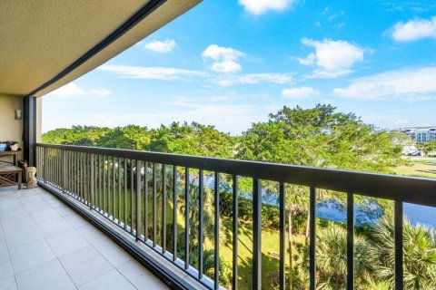 Condo in West Palm Beach, Florida, 3 bedrooms  № 914068 - photo 27