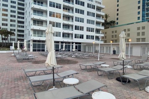 Copropriété à vendre à Miami Beach, Floride: 1 chambre, 87.14 m2 № 935836 - photo 24