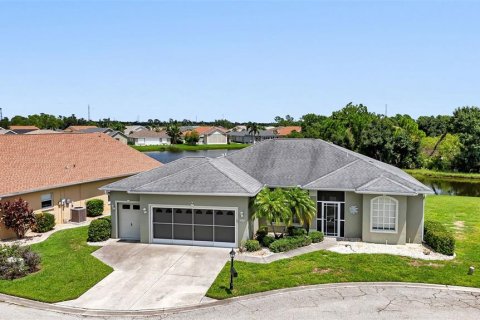 Villa ou maison à vendre à Punta Gorda, Floride: 3 chambres, 152.82 m2 № 1342141 - photo 1