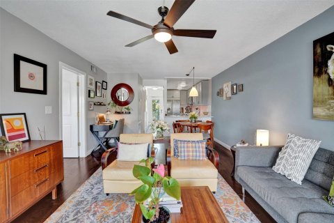 Condominio en venta en Pompano Beach, Florida, 2 dormitorios, 72.46 m2 № 1209298 - foto 28